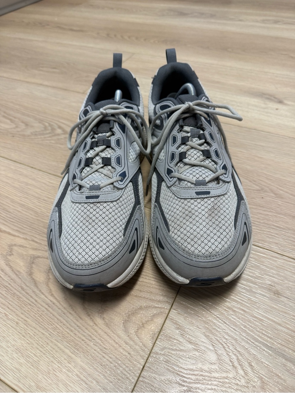 Skechers Men's GOrun Consistent athletic running shoes Grey Size 11.5 - Picture 4 of 11